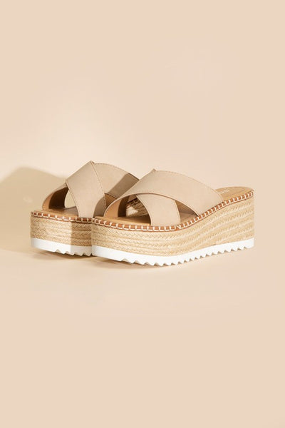 HEIGHT-S RAFFIA PLATFORM SLIDES